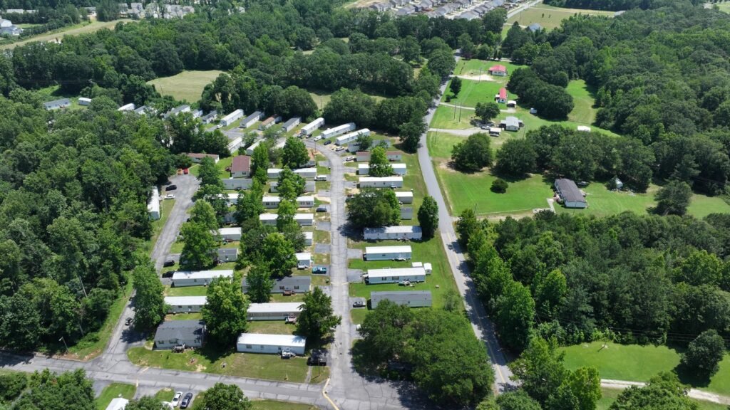 default, modern, living, mobile homes, Parakeet Communities, safe