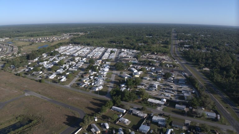 Northgate, safe, mobile homes, comfortable, Parakeet Communities, living